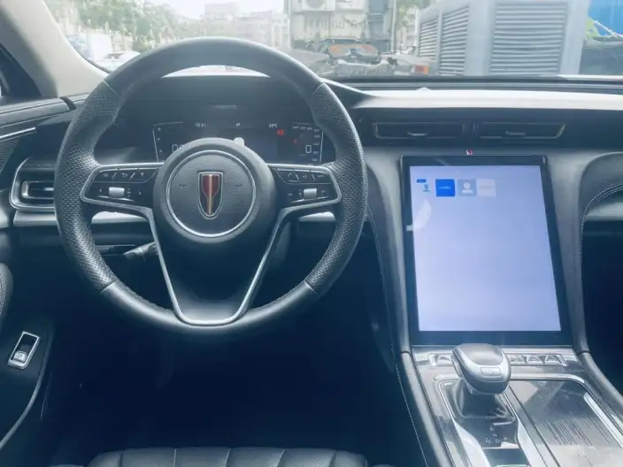 Hongqi H5 2024 Model 2.0T Automatic Flag Lead Edition – фото 7