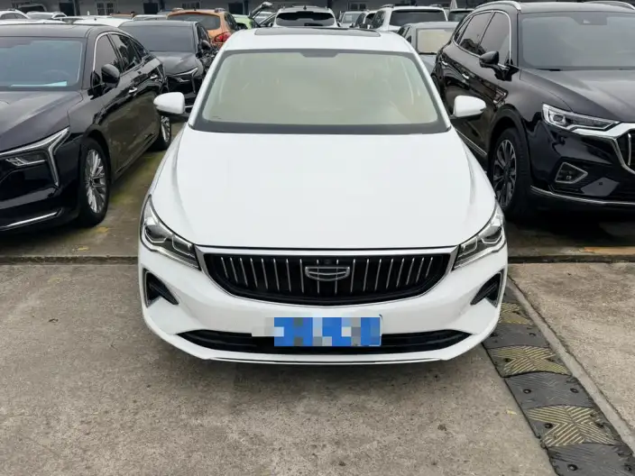 Geely Emgrand 2022 Model No. 4 Gen 1.5L CVT Noble Model – фото 2