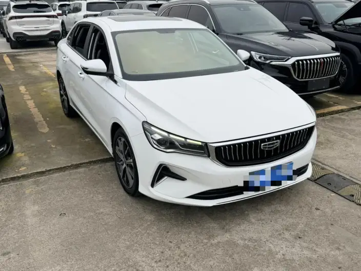 Geely Emgrand 2022 Model No. 4 Gen 1.5L CVT Noble Model – фото 3