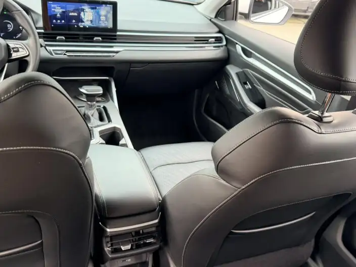Geely Emgrand 2022 Model No. 4 Gen 1.5L CVT Noble Model – фото 8