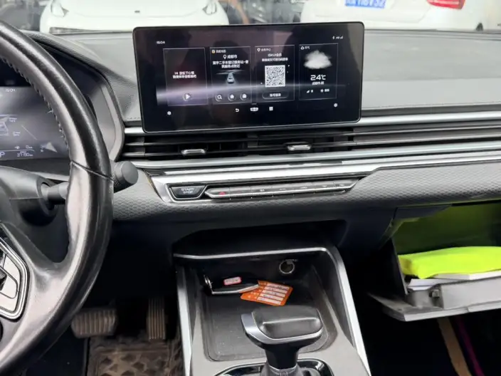Geely Emgrand 2022 Model No. 4 Gen 1.5L CVT Luxury Model – фото 8