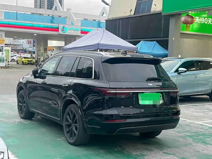 Li Auto ONE 2021 Model Extended Range 6 seat Edition – фото 4