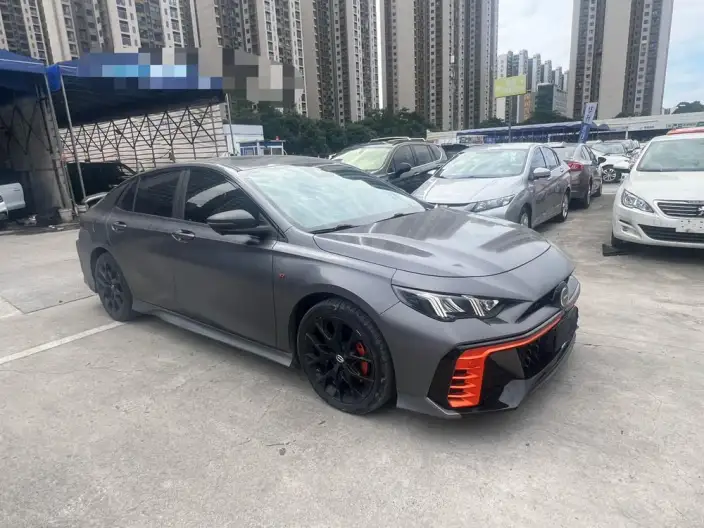Emzoom 2022 Model 270T J16 R-Style Track Edition