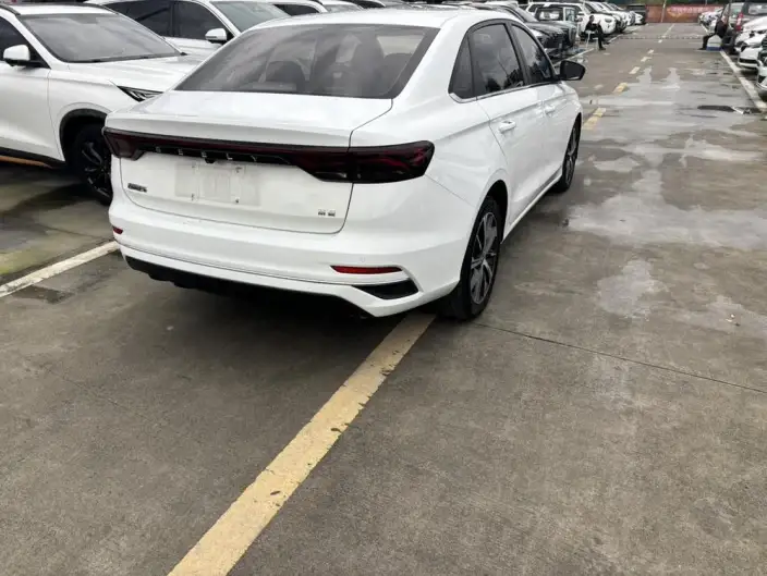 Geely Emgrand 2022 Model No. 4 Gen 1.5L CVT Flagship Model – фото 6