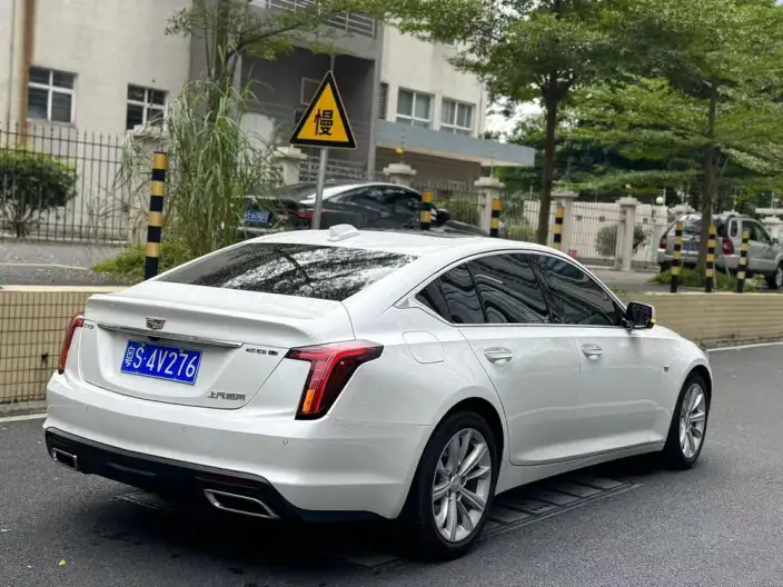 Cadillac CT5 2024 Model 28T Luxury Model Pro – фото 5