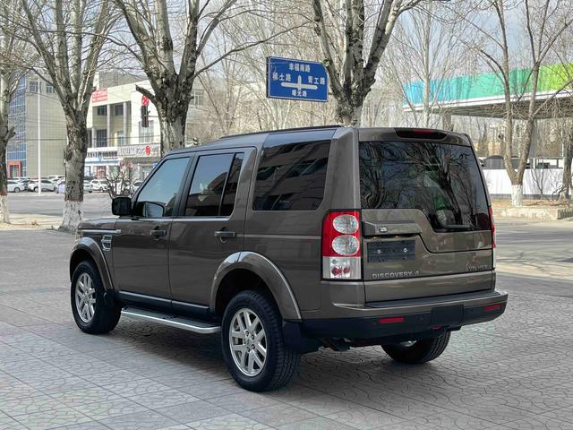 Land Rover Discovery 2011 модификация 4.0 V6 HSE – фото 4