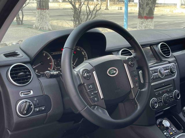 Land Rover Discovery 2011 модификация 4.0 V6 HSE – фото 7