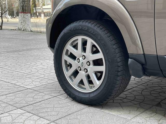 Land Rover Discovery 2011 модификация 4.0 V6 HSE – фото 22