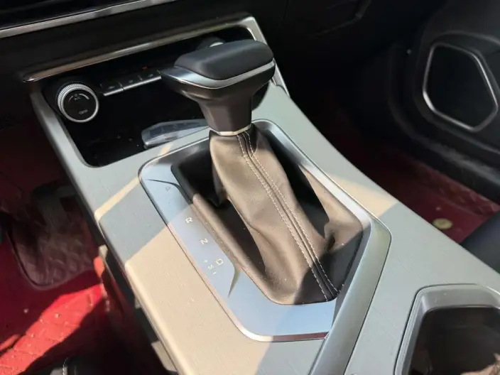 Geely Binyue 2025 Model 1.5L CVT Super Edition – фото 10