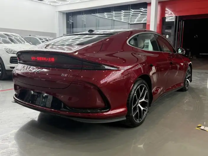 IM L6 2025 Model Max+ 74kWh – фото 6