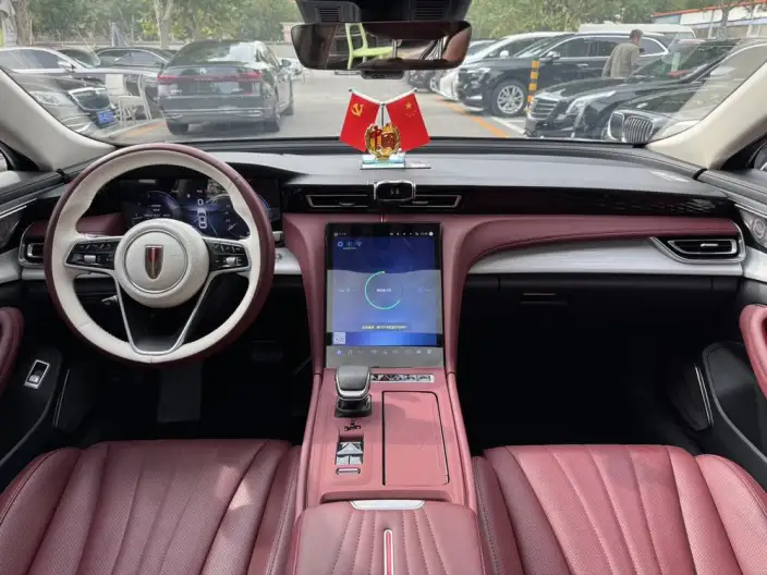 Hongqi H5 2025 Model 2.0T Automatic Flag Enjoy Edition – фото 8