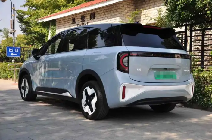 Arcfox Kaola 2023 Model Family Edition Pro