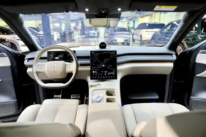 NIO ES8 2024 Model 75kWh – фото 9