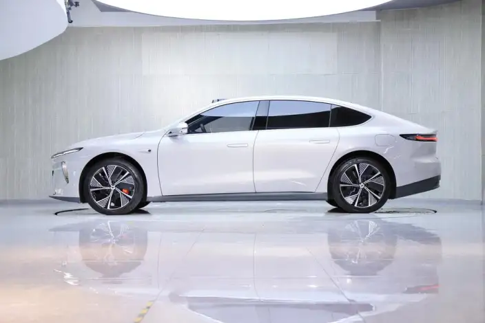 NIO ET7 2023 Model 75kWh
