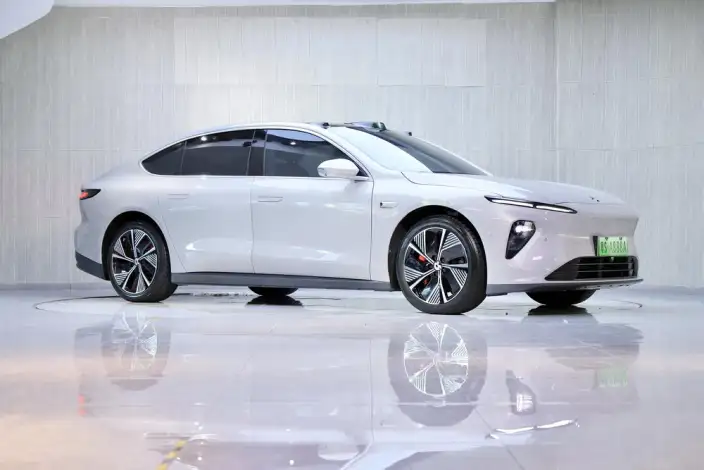 NIO ET7 2023 Model 75kWh – фото 6