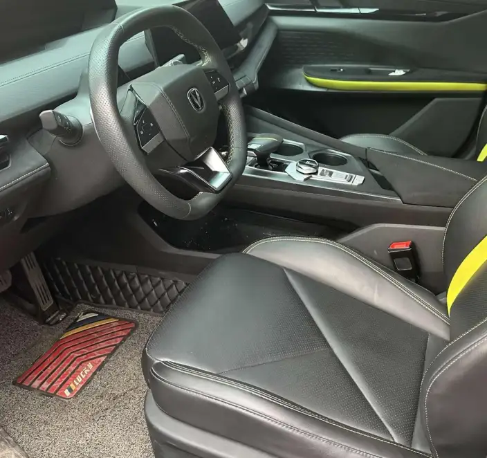 Changan UNI-V 2022 Model 1.5T Noble Model – фото 8