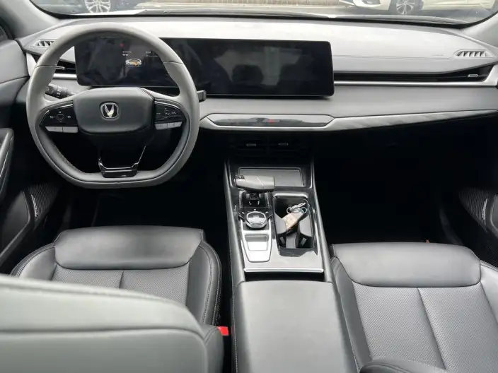 Ruicheng Plus 2023 Model 1.5T DCT Luxury Model – фото 10
