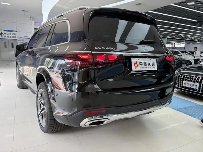 Mercedes-Benz GLS 2024 Model GLS 450 4MATIC Fashion Model