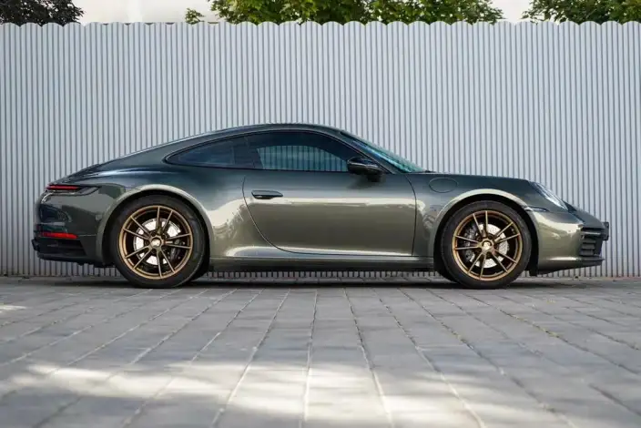 PORSCHE 911 2022 Model Carrera 3.0T