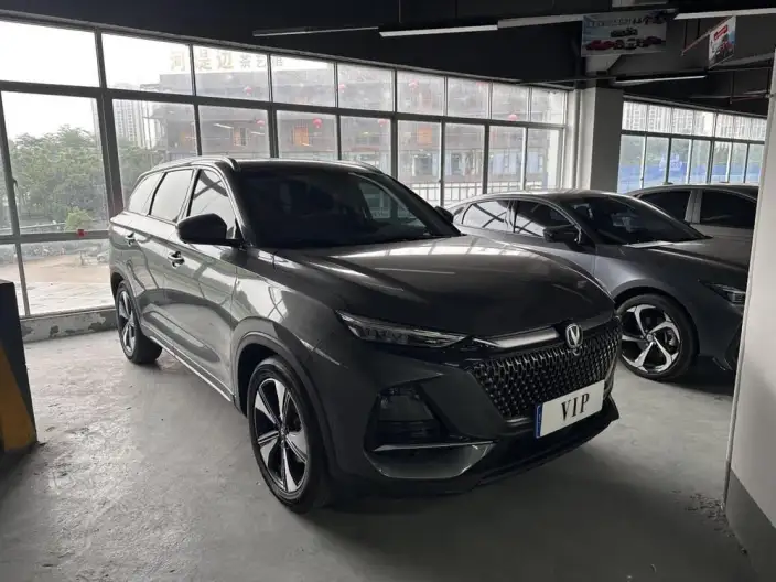 Changan X7 PLUS 2024 Model 1.5T DCT Zun Shine Model 7 seat