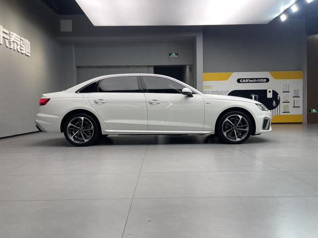 Audi A4L 2022 40 TFSI Style Dynamic – фото 7