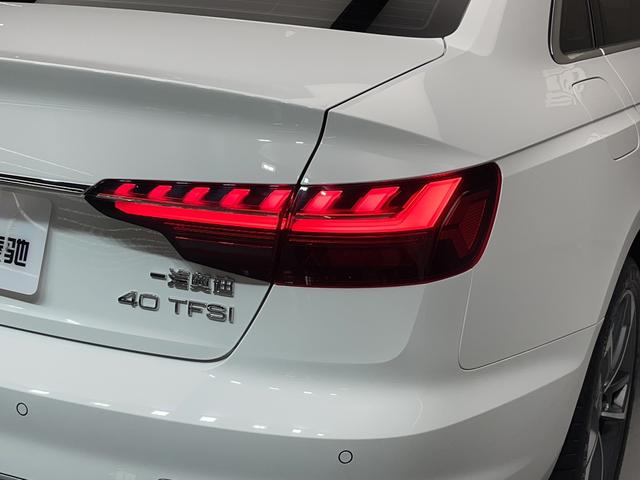 Audi A4L 2022 40 TFSI Style Dynamic – фото 24