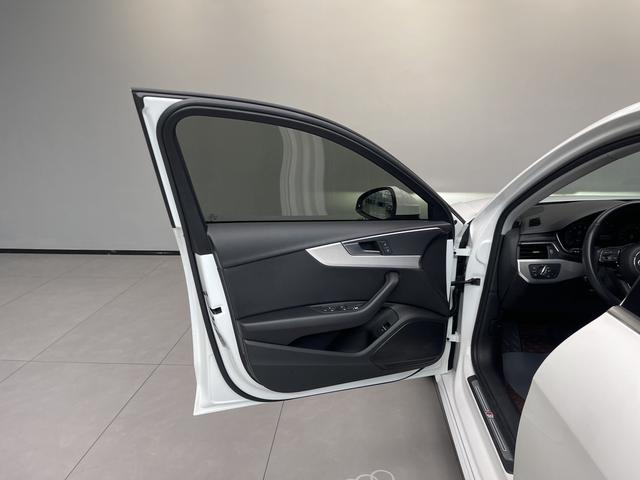 Audi A4L 2022 40 TFSI Style Dynamic – фото 27