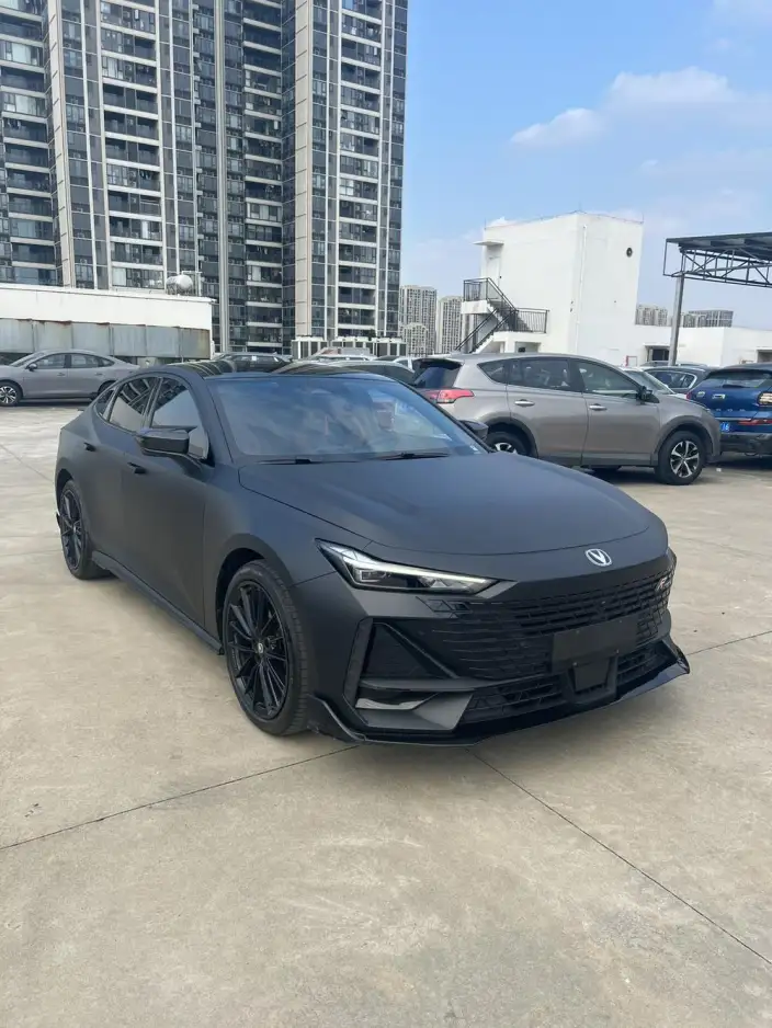Changan UNI-V 2023 Model 1.5T Sports Edition