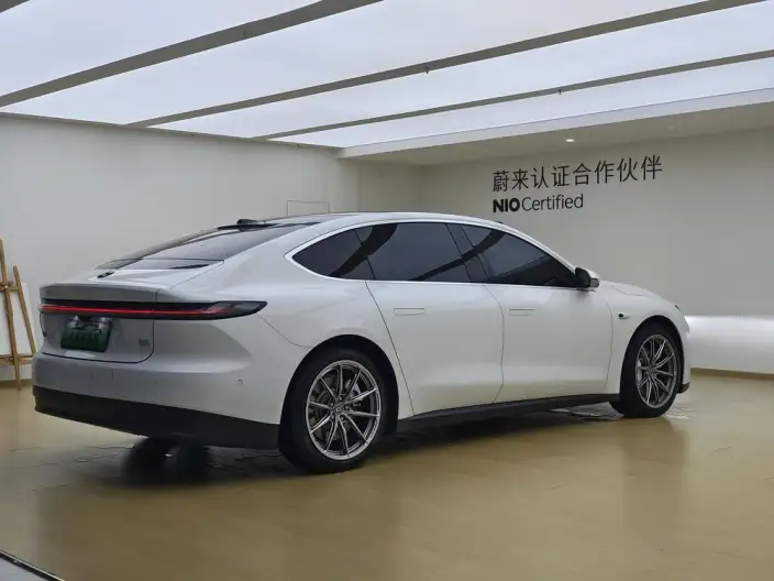 NIO ET7 2024 Model 75kWh Executive Edition – фото 7