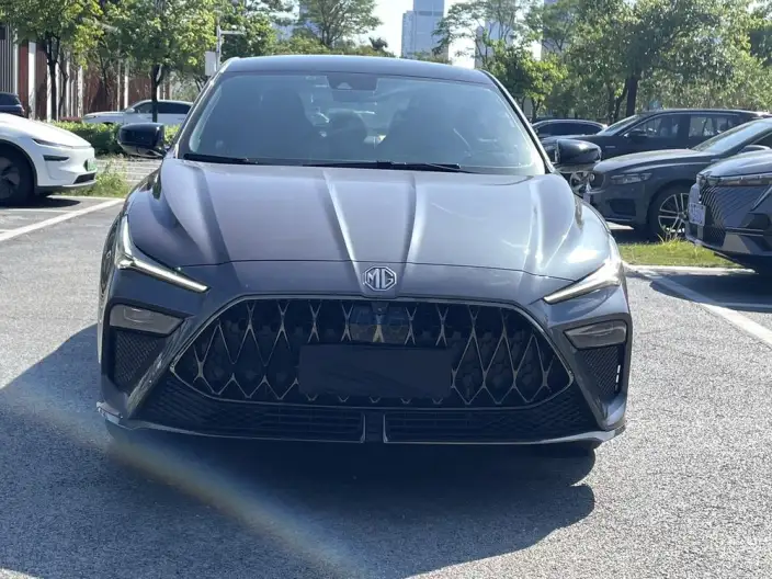 MG 5 Scorpio 2022 Model 1.5T Deluxe Edition – фото 2