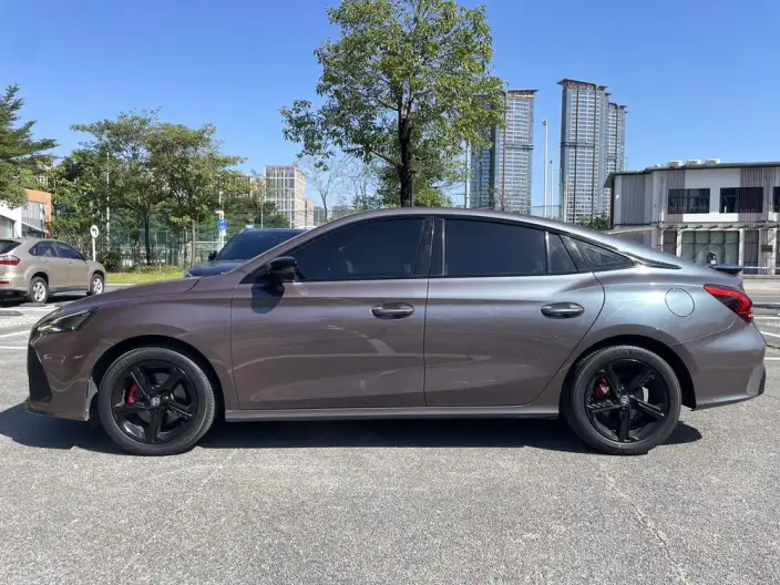 MG 5 Scorpio 2022 Model 1.5T Deluxe Edition – фото 4