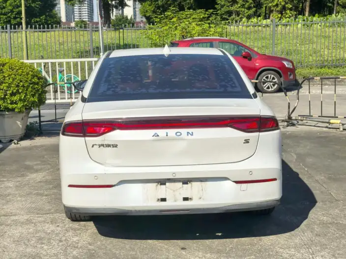 AION S 2022 Model Mei 580 – фото 5