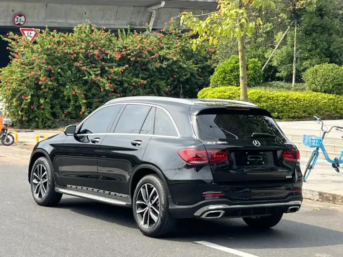 Mercedes-Benz GLC 2022 Model GLC 260 L 4MATIC Luxury Model – фото 5