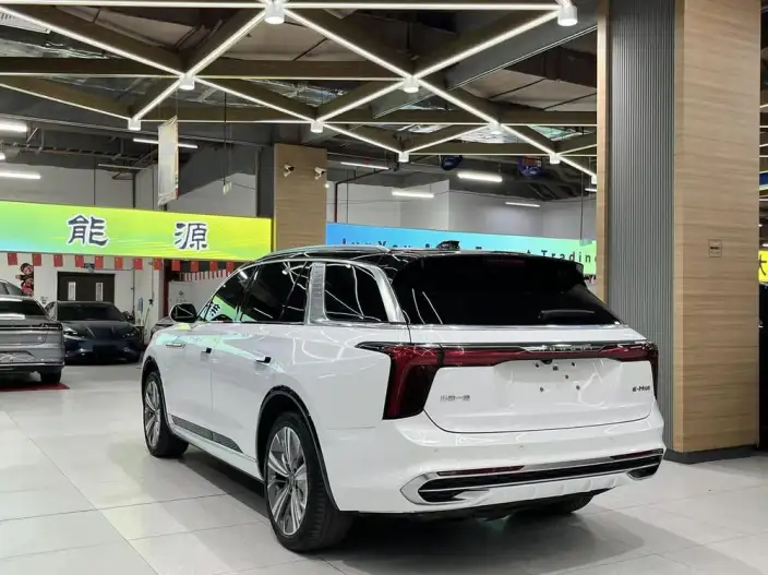 HONGQI E-HS9 2022 Model 690km Flag Xiang Edition VI seat