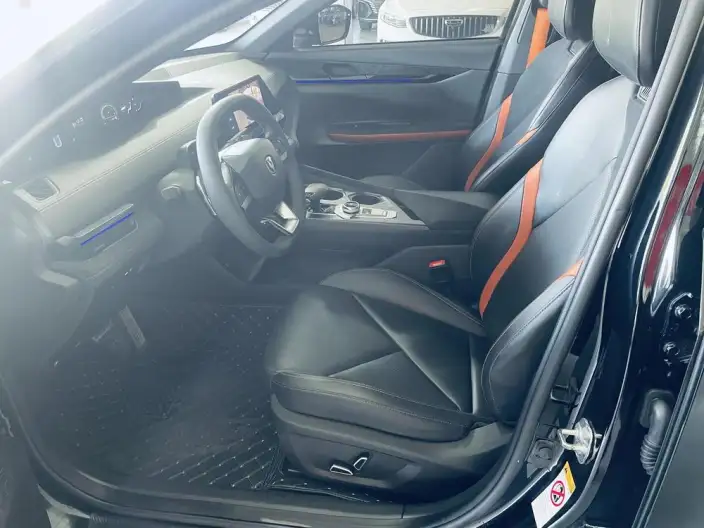 Changan UNI-V 2022 Model 1.5T Sports Edition – фото 8