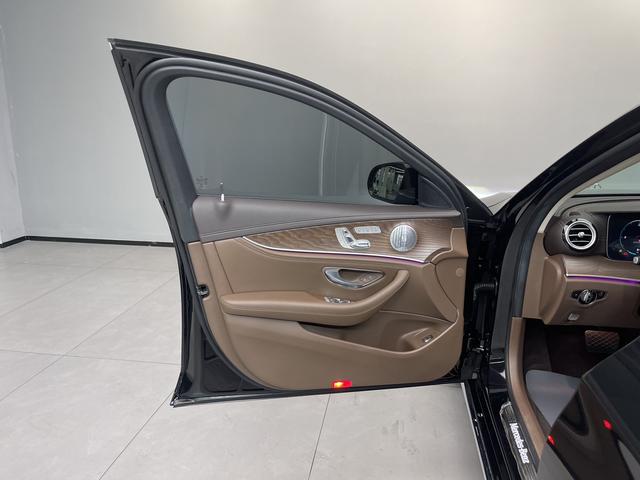 Mercedes-Benz E-Class 2021 E 300 L Premium sedan – фото 27