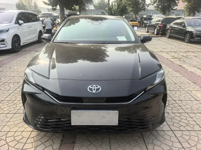 Toyota Camry 2024 Model Hybrid 2.0HGVP Deluxe Edition
