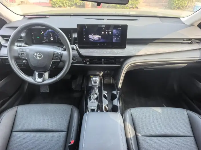 Toyota Camry 2024 Model Hybrid 2.0HGVP Deluxe Edition – фото 5