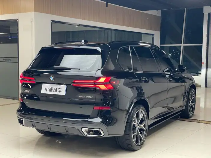 BMW X5 2026 Model xDrive30Li Exclusive Model M Sports Night Set – фото 6