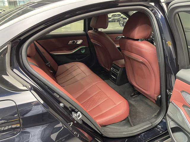 BMW 3 Series 2023 325i M Sport Shadow Line Package – фото 12