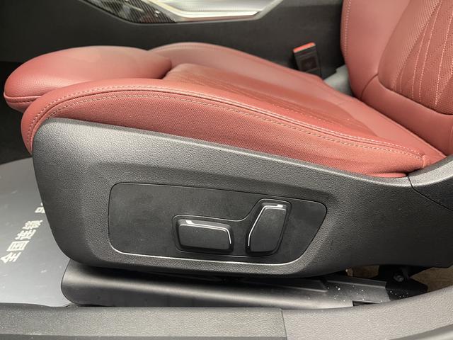 BMW 3 Series 2023 325i M Sport Shadow Line Package – фото 23