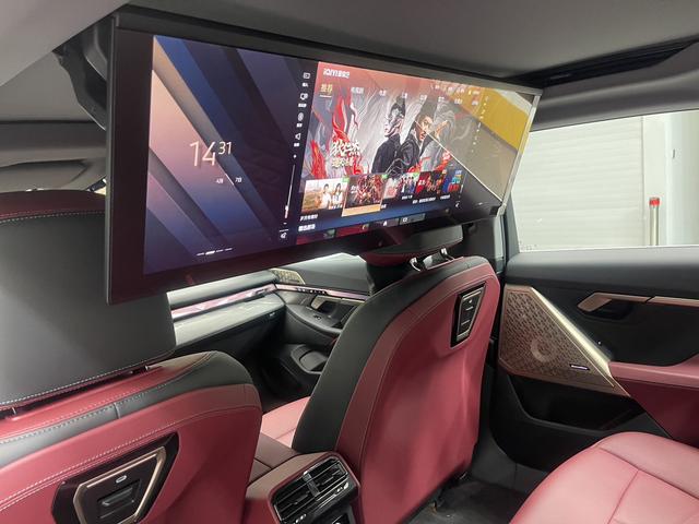 BMW 5 Series 2025 530Li Premium M Sport Package – фото 15