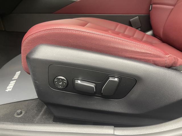 BMW 5 Series 2025 530Li Premium M Sport Package – фото 23