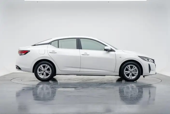 Nissan Sylphy 2026 Model 1.6L CVT Comfort Edition – фото 8