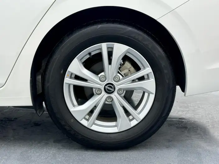 Nissan Sylphy 2026 Model 1.6L CVT Comfort Edition – фото 9