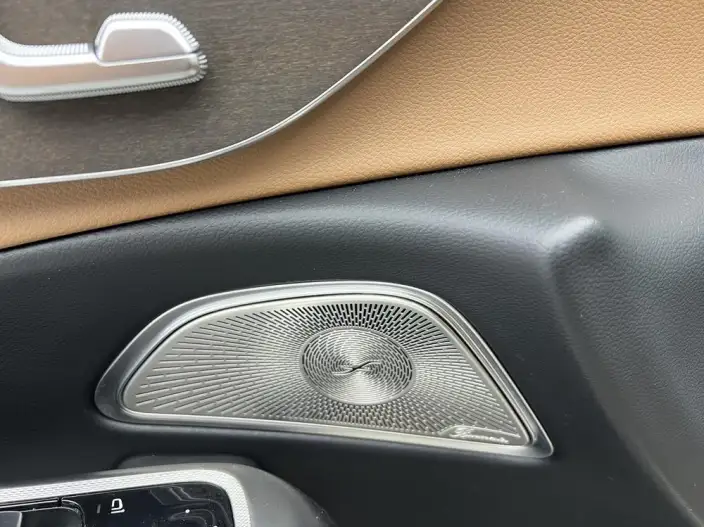 Mercedes-Benz E-Class 2025 Model E 300 L Luxury Model sedan – фото 5
