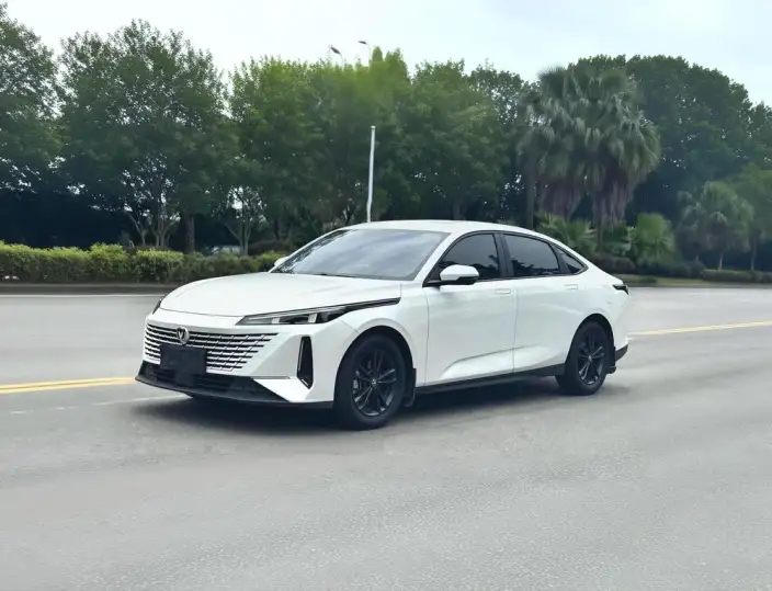 Changan Yida 2023 Model 1.5T GDI Automatic Noble Model