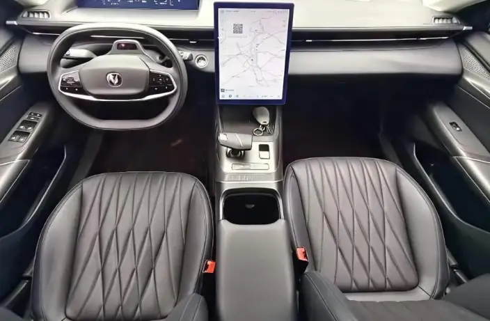 Changan Yida 2023 Model 1.5T GDI Automatic Noble Model – фото 7