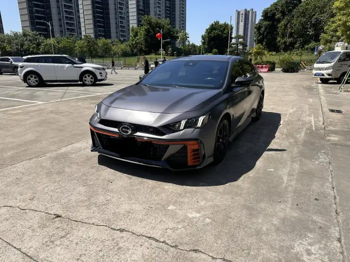 Emzoom 2022 Model 270T J16 R-Style Track Edition