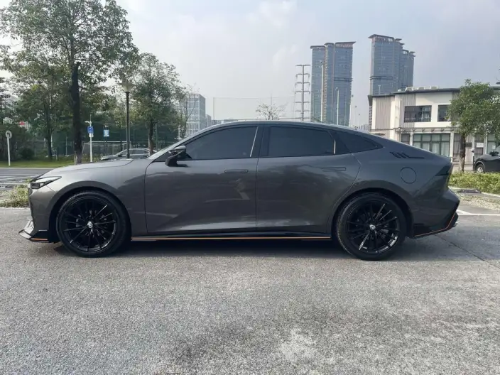 Changan UNI-V 2022 Model 1.5T Sports Edition
